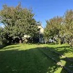 Cozy Garden House Apartment Chateaubriant