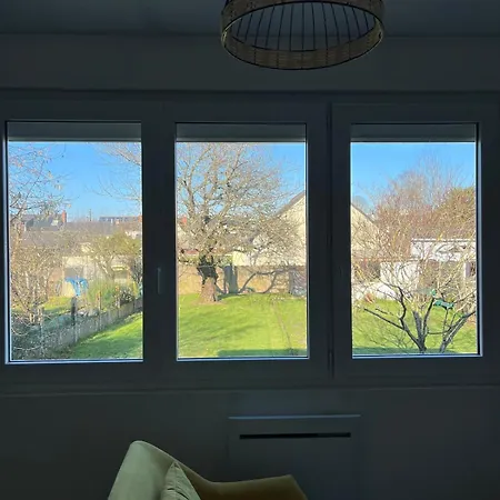 Cozy Garden House Châteaubriant